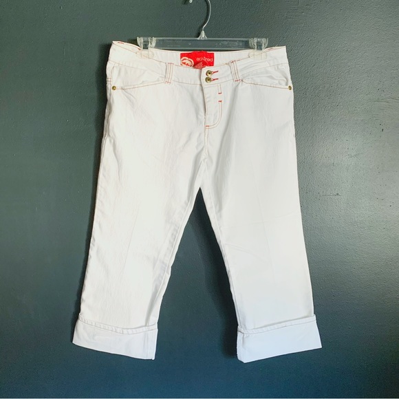 Ecko Red Women’s Rolled Crop Jeans Size 9 - Picture 1 of 5